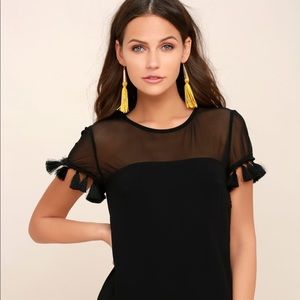 Lulu’s Iced Latte Black Shift Dress